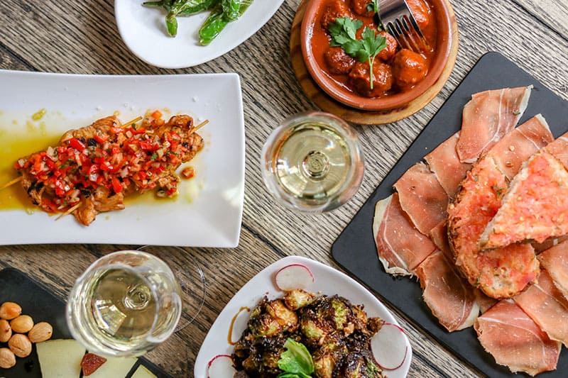 Aperitivo: The Aperitif of Spain